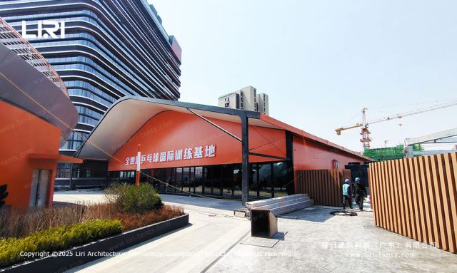 乒乓球馆篷房侧面图