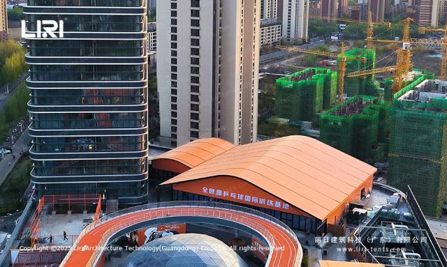 乒乓球馆篷房航拍图