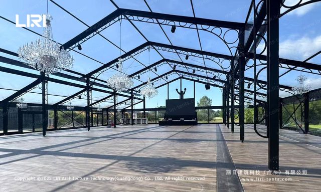 黑色橘园篷房图片