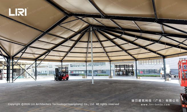 组合篷房顶棚钢架内景